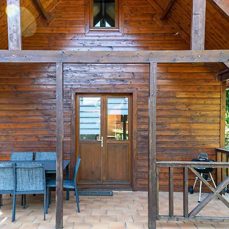 Camping Domaine De Guillaume *