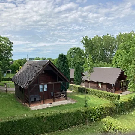 Camping Domaine De Guillaume *