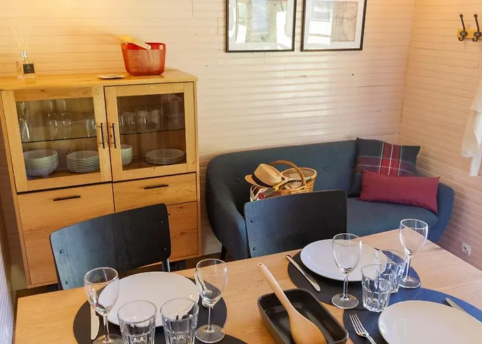 Domaine De Guillaume Camping Auquainville