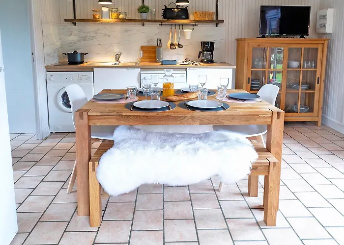 Camping Domaine De Guillaume *